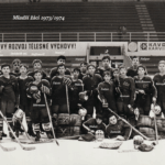 MLADŠÍ ŽÁCI TJ BANÍK ČSA KARVINÁ 1973-1974 - ZDROJ: soukromý archív R. Mančař