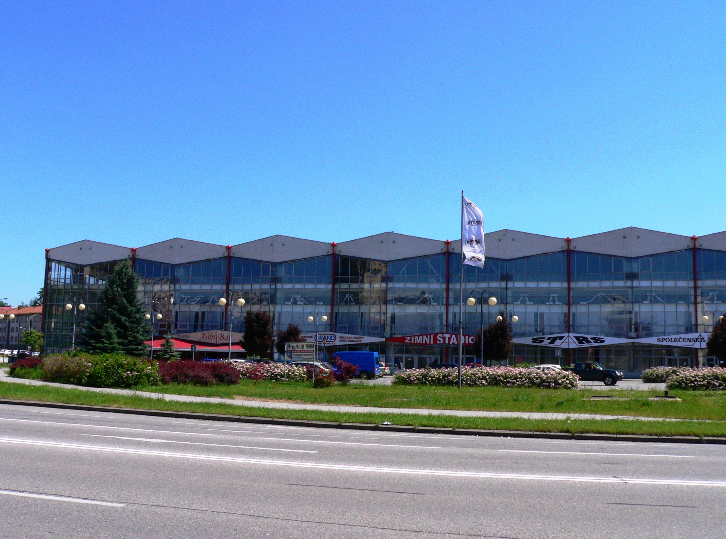 Karvinský zimní stadion. Zdroj: wikimedia.org